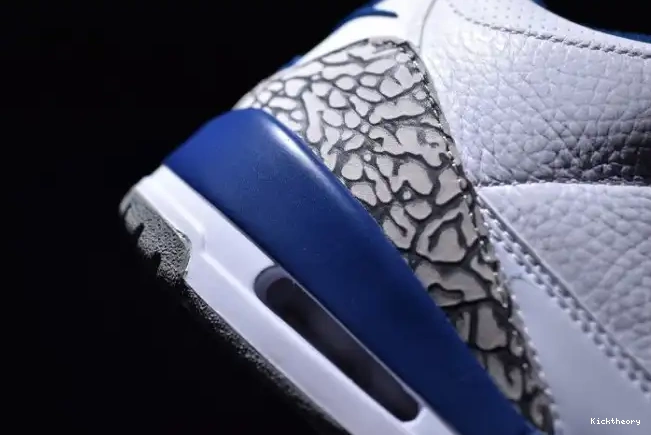 Kicktheory Air Jordan Air True Nike 854262-106 Retro Blue 3 First Look 0503